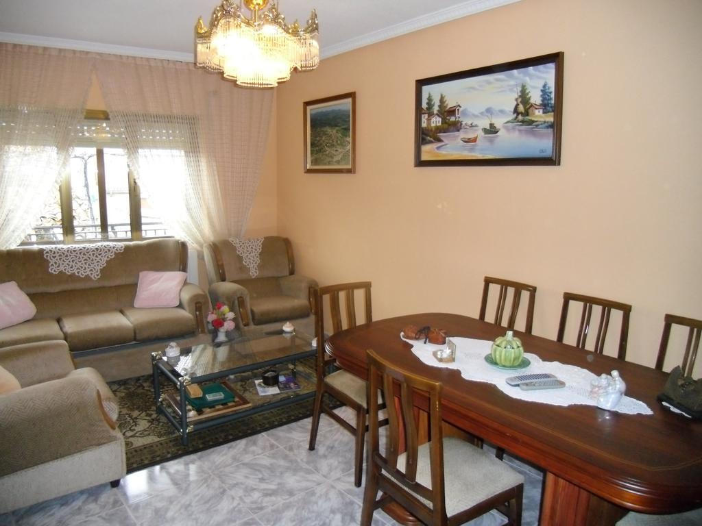 Casa Rural El Carrascal Valdefuentes de Sangusin Luaran gambar